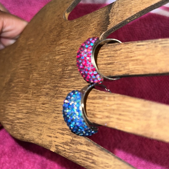 New Two Fashion Faux Crystals Dome Adjustable Silver Tone Rings - Picture 4 of 5